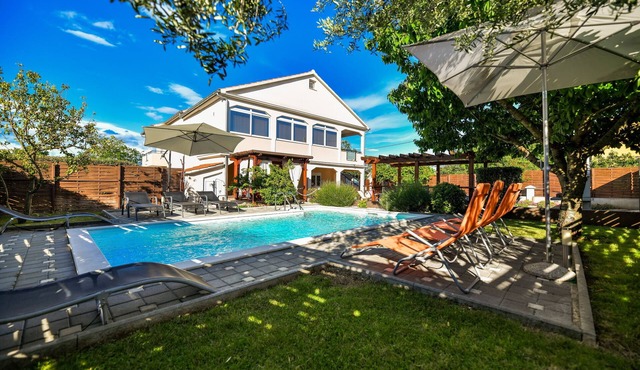 Welcome to the holiday home in Donje Raštane