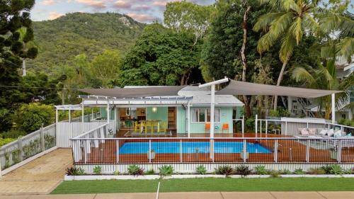 Welcome to The Island House