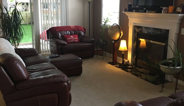 Welcome to the Lighthouse! Charming 3-bdrm home with 2 decks in Virginia Beach