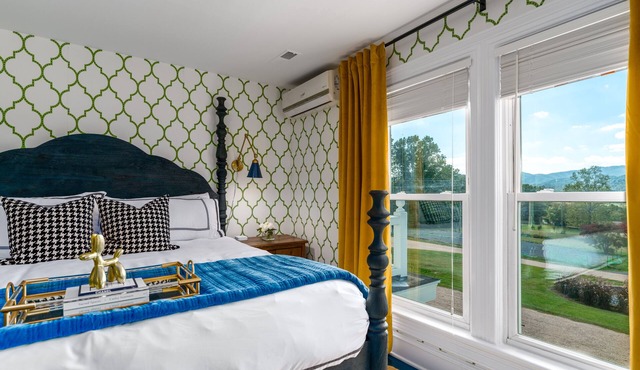 Welcome to the newly appointed Everett Estate: Where Modern Luxury Meets Historic Charm