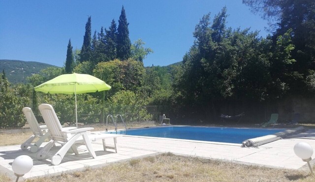 Welcome to the Olivade private pool with large garden