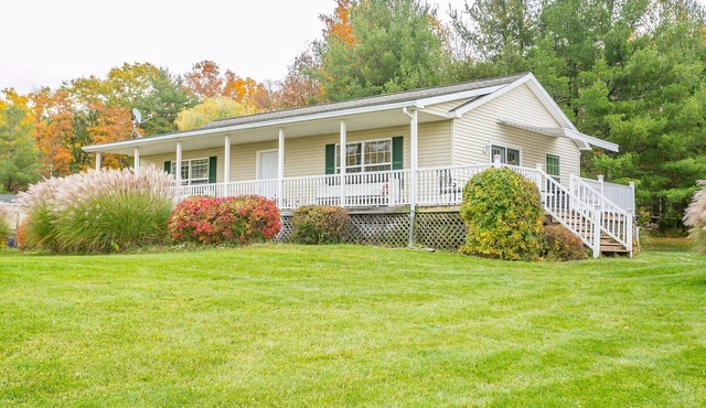 Welcome to the "Quay" Finger Lakes