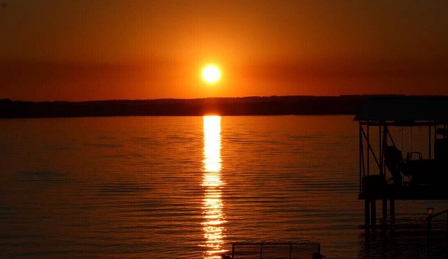 Welcome to The Reel Retreat! Lake home on Lake Eufaula in Alabama!