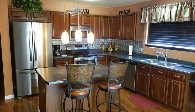 Welcome to the Retreat, a private home in Sahuarita, AZ