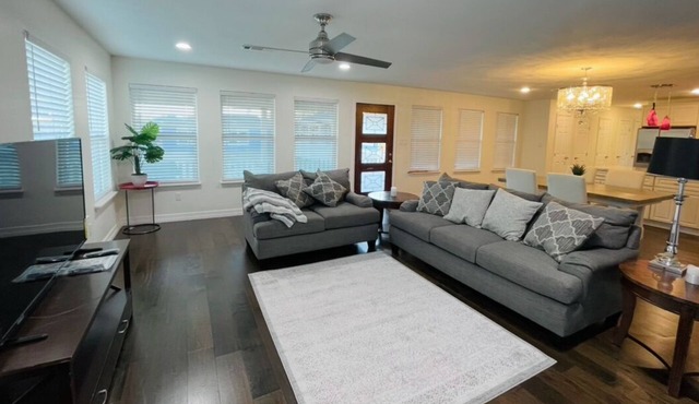 Welcome to the Rustic Elegance of Timberlane Villas located in Porter, TX.