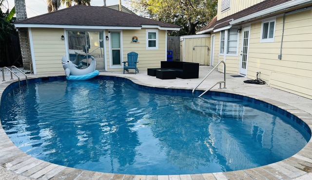 Welcome to the Sunshine Shack in Corpus Christi!