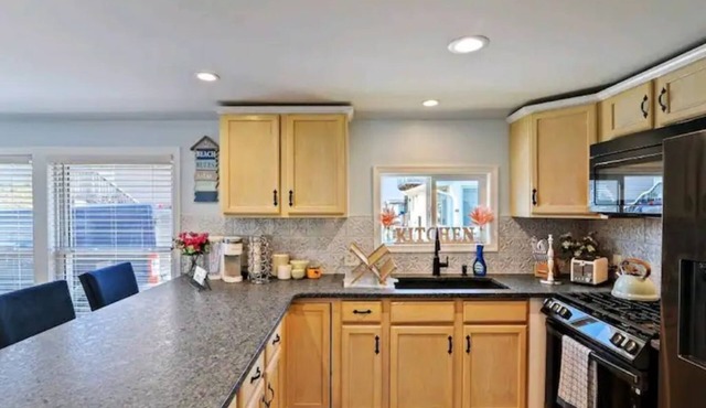 Welcome to The Sparrow's Nest