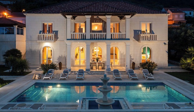 Welcome to the ultimate escape at La Villa Dubrovnik.