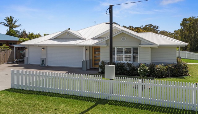 Welcome to "The White House"