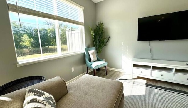 Welcome to The Willow - Spacious 4-bedroom townhome close to MSU