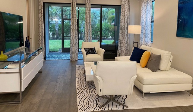 Welcome to this brand new exquisitely furnished Vila with a community pool & spa
