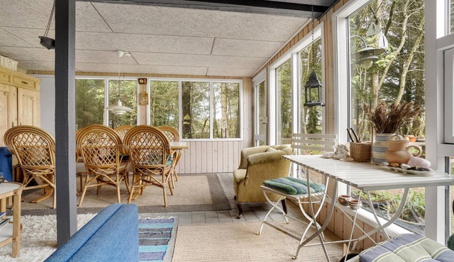 Welcome to this cozy cottage in quiet and picturesque surroundings near the Limfjord.