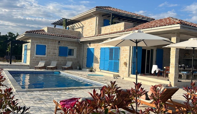 Welcome to Villa Mare Blue, at a charming location close to Rovinj