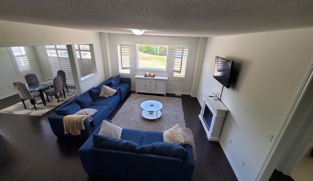 Welcome to your Modern and Cozy Kawartha Getaway.