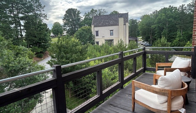Welcome to your dream stay in the heart of vibrant, walkable Serenbe!