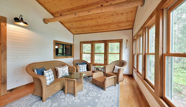 Welcome to Your Lakeside Escape at Sunsets on Sunfish