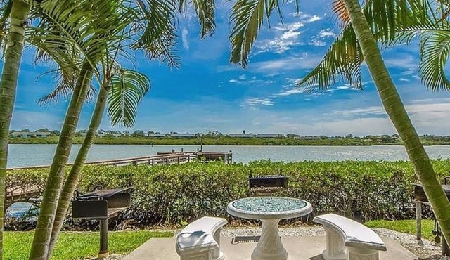 Welcome Y'all Vacation Rentals