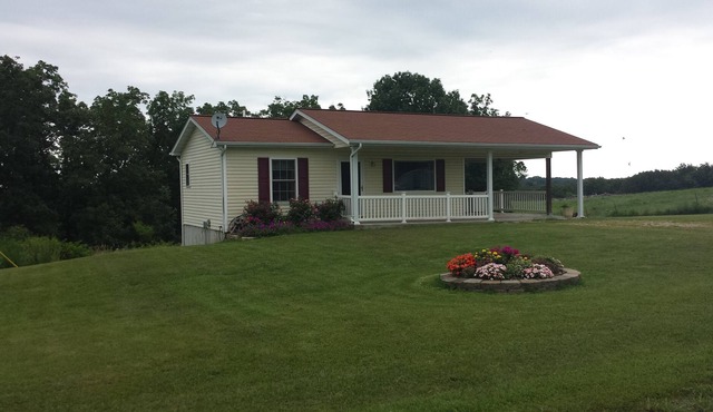 Welcomes Guest To Relax And Enjoy The Best Of Rural Life.