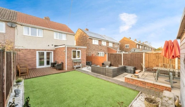 Welcoming 3-bedroom house in Doncaster