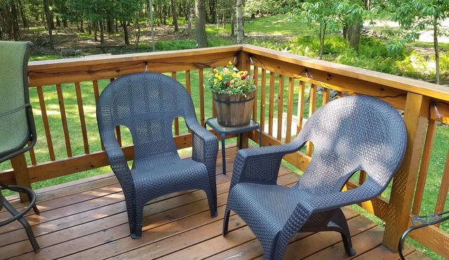 Welcoming 3-bedroom house with Bonus Room in Jim Thorpe! Perfect for the family!