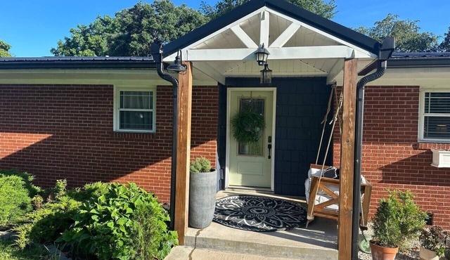 Welcoming 3-bedroom house with AC in charming Middlesboro