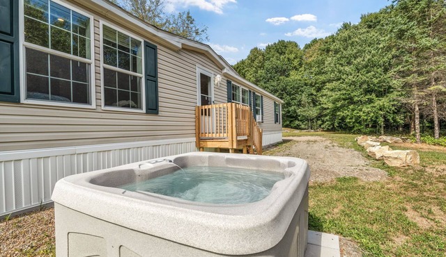 Welcoming 3-bedroom home with jacuzzi