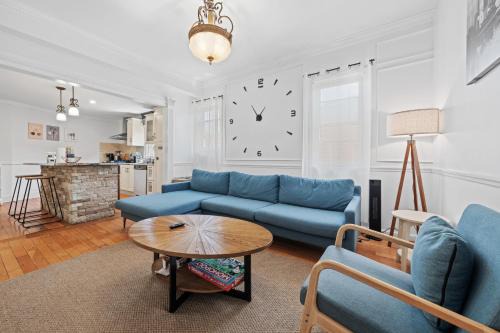Welcoming Apartment - 10 min Light Rail Access