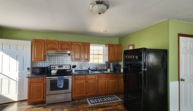 Welcoming apartment near Lake Douglas with boat parking available