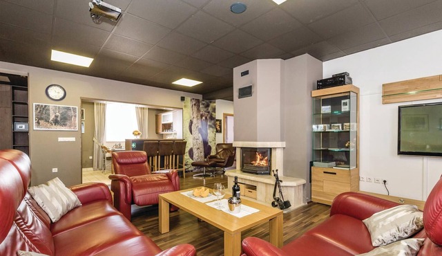 Welcoming, comfortable accommodation in the mountains east of Rijeka.