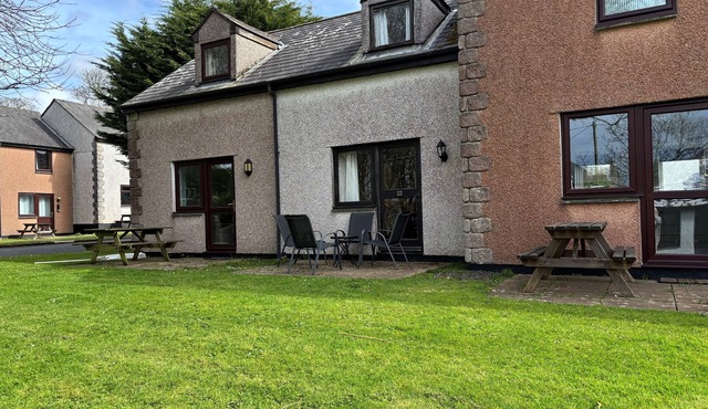 Welcoming house in the heart of West Cornwall, dog-friendly and near the beach