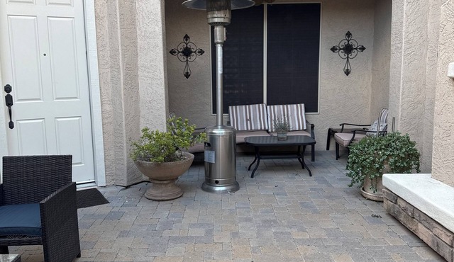 Welcoming studio with AC in charming Goodyear
