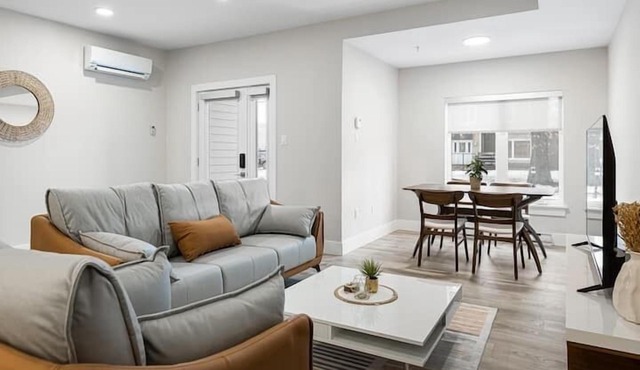 Weldon Loft by Terra Trust Hospitality Suite 112