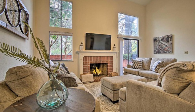Well-Appointed Condo Across Street from UC Davis!