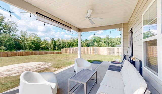 Well-appointed retreat with an expansive yard, foosball table, & soaking tub