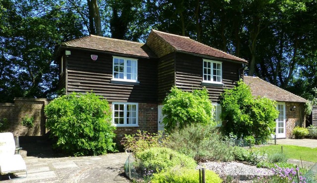 Well Cottage in Canterbury