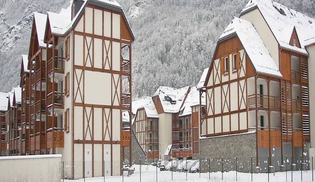 Well-kept apartment with thermal baths