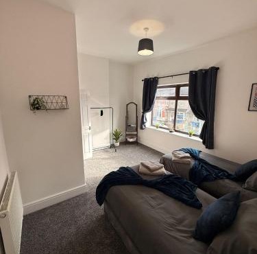 Well kept home at Welholme Grimsby Sleeps 8