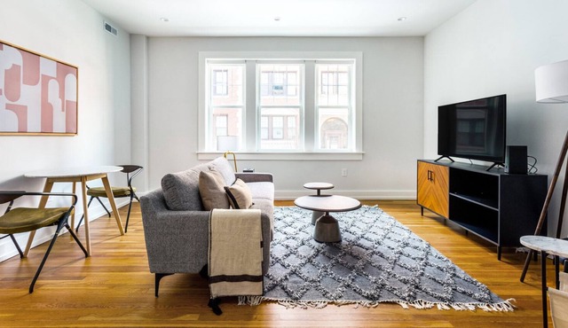 Well-Located Porter Square 1BR in Harvard Square by Blueground