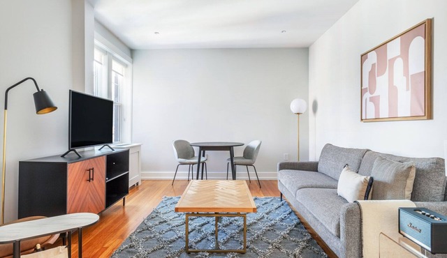 Well-Located Porter Square 1BR in Harvard Square by Blueground