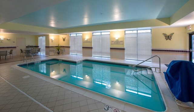 Well-Located Suite w/Everything You Need for Comfort & Convenience