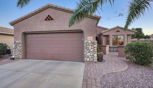Well maintained and perfectly appointed 3 bedroom/2 bath home in The Grand