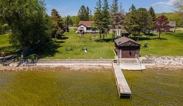 Wellers Cove Waterfront Cottage | Wood Fired Sauna | firepit