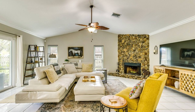 Wellington Vacation Rental: Private Saltwater Pool