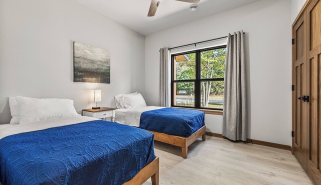Wellness and Golf Getaway in Nekoosa, near Sand Valley, Lakes and Trails