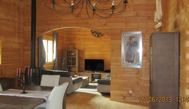 WELLNESS AND REST IN THE COUNTRYSIDE IN A WOODEN HOUSE