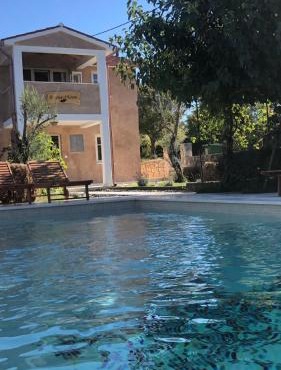 Wellness House Oliva, Heated Pool, Sauna and Jacuzzi