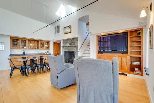 Wellness Retreat w/Views! Upscale Marlboro Cabin
