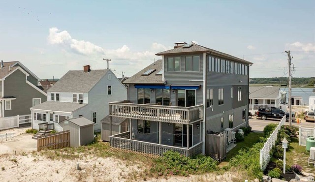 Wells Maine Oceanfront Beauty!