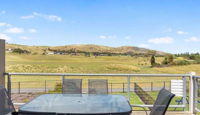 Wenneelys - 26/45 St Andrews Boulevard