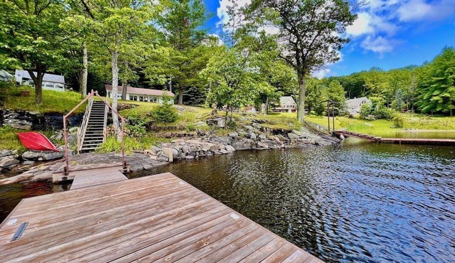 WesFranOl Cottage on Three Mile Lake in Muskoka